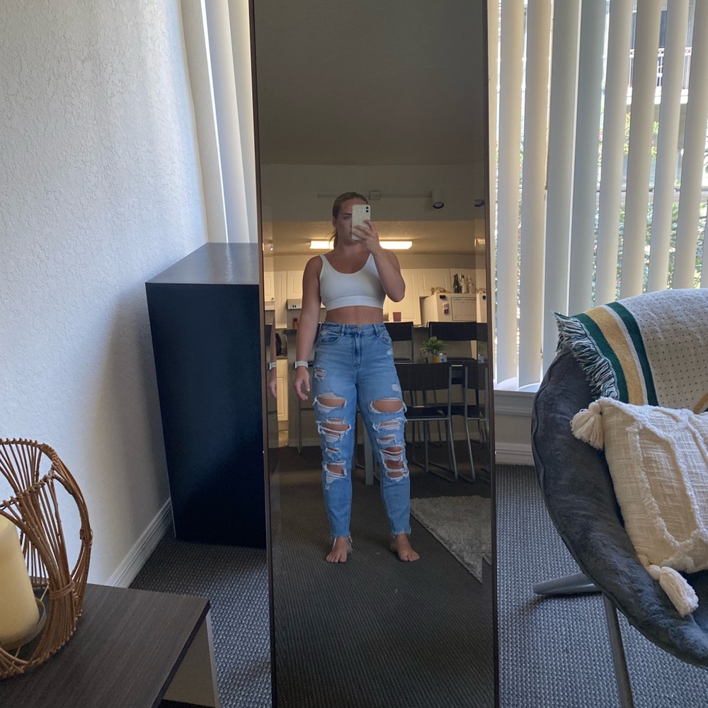 American Eagle Ripped Medium Wash Mom Jeans